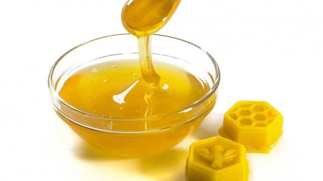 Cera de abeja virgen